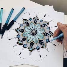 ANTISTRESNA IN ZABAVNA USTVARJALNICA MANDAL