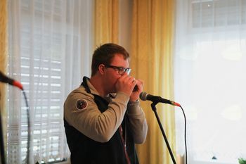 ORGLICE SO PELE V GOSTILNI MEGLIČ