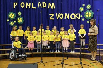 Šentrupertski otroci zapeli na reviji najmlajših pevskih zborov