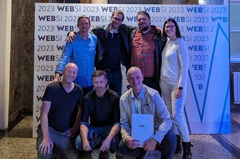 Ona-on.com ponovno najboljši! Brezplačno preizkusi spoznavni servis, o katerem govori spletna Slovenija