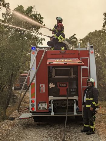 Pomoč pri gašenju požara na Krasu