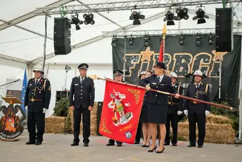 Razvitje novega prapora ob 140-letnici PGD Vransko 