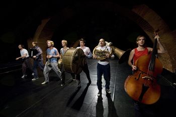 Preklet naj bo izdajalec svoje domovine!