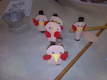 Ura pravljic in ustvarjalna delavnica