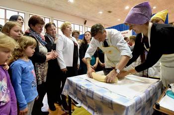 Lepo pripravljena in dobro obiskana "RAZSTAVA IN OCENJEVANJE POTIC"