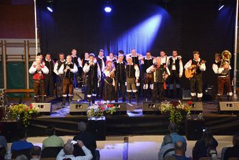 Z legendami narodno-zabavne glasbe zaključili praznovanje ob občinskem prazniku