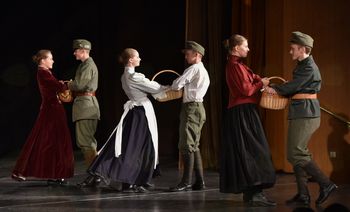  DRŽAVNO SREČANJE ODRASLIH FOLKLORNIH SKUPIN 2017 "LE PLESAT ME PELJI, 2. DEL"