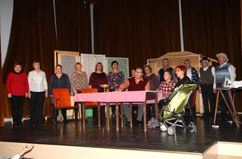 S SLOVENSKO PESMIJO ZAZNAMOVALI DAN SAMOSTOJNOSTI IN ENOTNOSTI