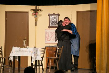 Pomladni gledališki utrip