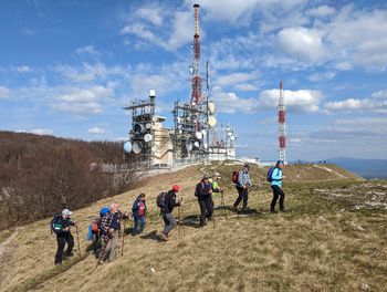 Do Vojkove koče na Nanosu čez Suhi vrh