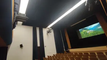 Obuditev kina na Vranskem: Kulturni dom bogatejši za sodoben projektor