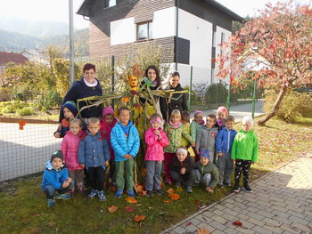 JESEN NA VRTČEVSKEM DVORIŠČU