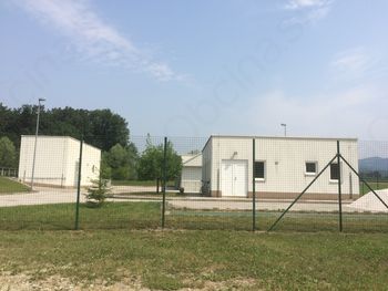 Ljudje, čim manj smeti v straniščne školjke!