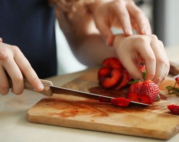 Nacionalna konferenca MeTURA - Učim se za življenje poudarila pomembnost aktivnosti vseživljenjskega učenja za osebe z motnjami v duševnem razvoju Nacionalna konferenca MeTURA - Učim se za življenje poudarila pomembnost aktivnosti vseživljenjskega učenja za osebe z motnjami v duševnem razvoju