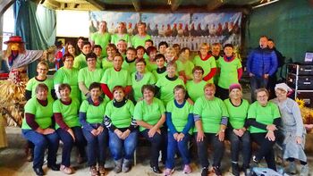 V Šentlovrencu že šesto leto zapored ličkali koruzo