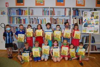 ZAKLJUČEK BRALNE ZNAČKE MALO DRUGAČE ZAKLJUČEK BRALNE ZNAČKE MALO DRUGAČE