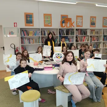Obisk ilustratorke Ane Vujasić v 5. razredu Obisk ilustratorke Ane Vujasić v 5. razredu