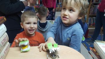 Pravljična urica v Občinski knjižnici Tabor Pravljična urica v Občinski knjižnici Tabor