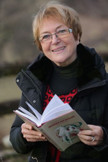 Pogovorni večer z Ano Četkovič Vodovnik: Živeti z umetnikom