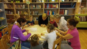 Prebold: Predpraznična ustvarjalna delavnica