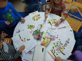 Pravljična urica v Občinski knjižnici Tabor