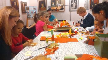 Prisluhnimo pravljici