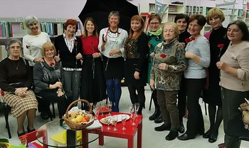 Pesnimo, beremo, nastopamo BREZ VOZOVNICE V SVET. Februarsko druženje študijsko bralnega krožka v sodelovanju Medobčinske splošne knjižnice Žalec in UPI Ljudske univerze Žalec