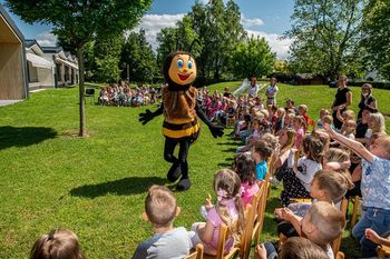 Mali Savinjčani, ki so brali, na zaključnem druženju na Polzeli