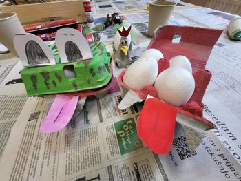 Pravljična ura z ustvarjalnico v žalski knjižnici Pravljična ura z ustvarjalnico v žalski knjižnici