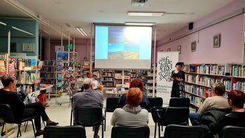 Predstavitev knjig pisateljice in scenaristke Janje Vidmar Niti Koraka več in V koraku z volkom