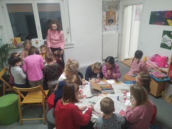 Zimska pravljična urica v Občinski knjižnici Tabor