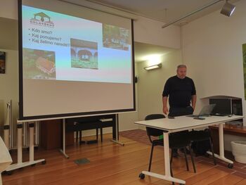 »Izgubljena znanja samooskrbe« v Občinski knjižnici Polzela