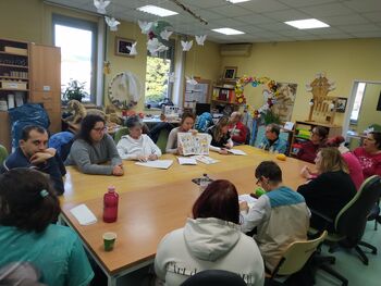 Pravljično stripovsko dopoldne z varovanci VDC Saša