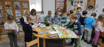 Otroci na obisku v knjižnici Polzela Otroci na obisku v knjižnici Polzela