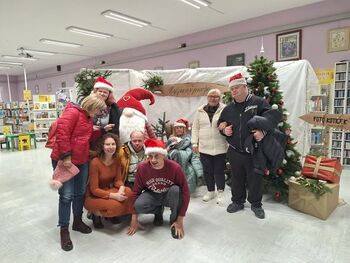 Varovanci Sožitja in Božičkova skrivnost v Občinski knjižnici Žalec Varovanci Sožitja in Božičkova skrivnost v Občinski knjižnici Žalec