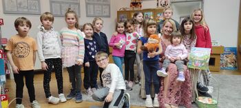 Pravljica v Občinski knjižnici Polzela