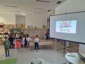 Otroci Vrtca Braslovče odkrivali življenje na kmetiji