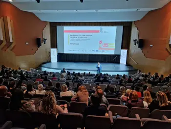 Program »Odloži telefon« – predavanje »Družinska kultura uporabe digitalne tehnologije«
