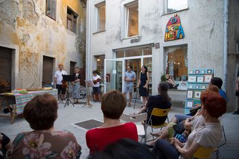 Slovenija odprta za umetnost 2019 - Sinji vrh - Lična hiša Slovenija odprta za umetnost 2019 - Sinji vrh - Lična hiša