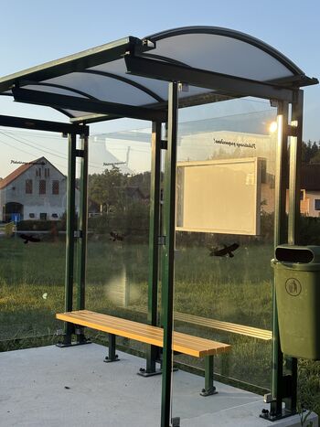 NOVO AVTOBUSNO POSTAJALIŠČE V DOBRIŠKI VASI