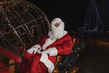 PRIHOD BOŽIČKA IN ZABAVA Z DJ JOŽIJEM