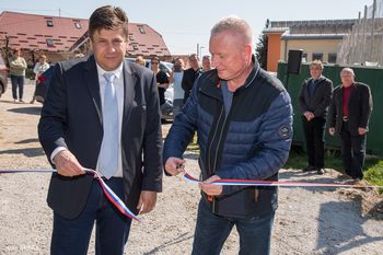 Nogometno igrišče v Oplotnici predano v uporabo
