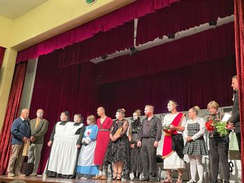 Navdušila predstava Grob z razgledom 