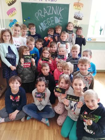 Praznik abecede v 2. razredu OŠ Cirkovce Praznik abecede v 2. razredu OŠ Cirkovce