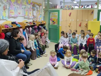 Glasbena pravljica: Živali pri babici Zimi 