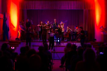 Godalkanje v Krmelju Godalkanje v Krmelju