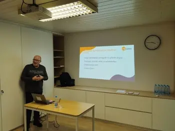 PREDAVANJE DRUŠTVA HOSPIC ZA PROSTOVOLJCE RKS-OZ TREBNJE