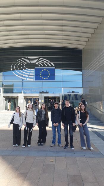 Ekipa Osnovne šole Bled na obisku v Bruslju