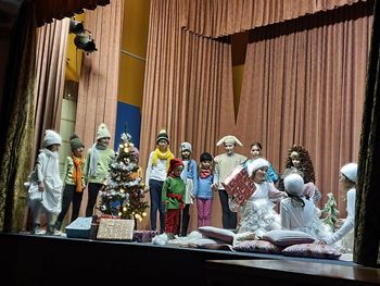 Enota Križe: Ogled glasbene pravljice Tri goske Enota Križe: Ogled glasbene pravljice Tri goske