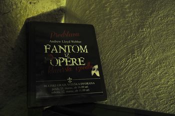 PREDSTAVA FANTOM IZ OPERE IN DRAŽBA - spremenjen datum